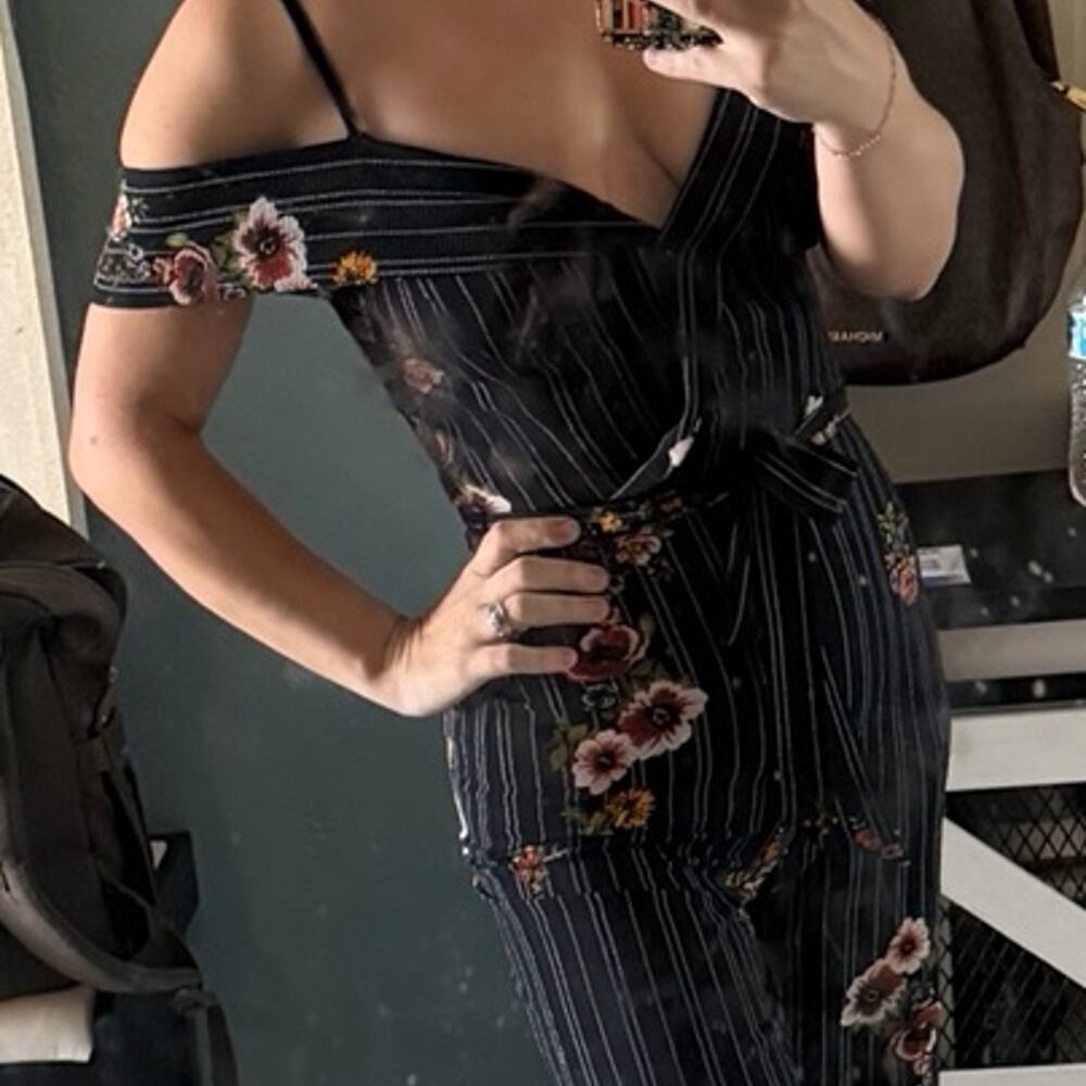 IN San Francisco Floral Pinstripe Off Shoulder Jumpsuit Small Wide Leg Tie Waist